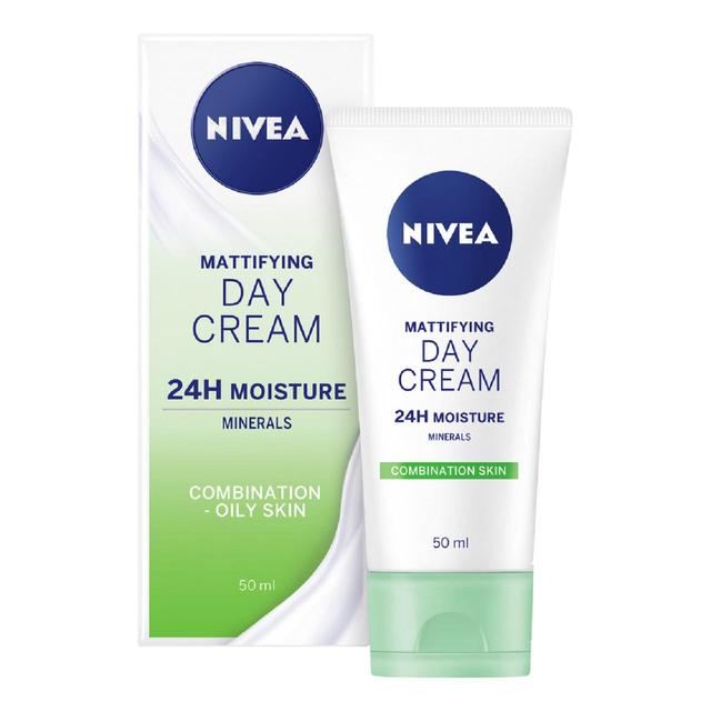 NIVEA Oil Free Face Cream Moisturiser