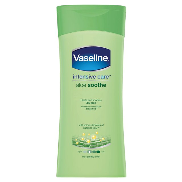 Vaseline Intensive Care Aloe Lotion