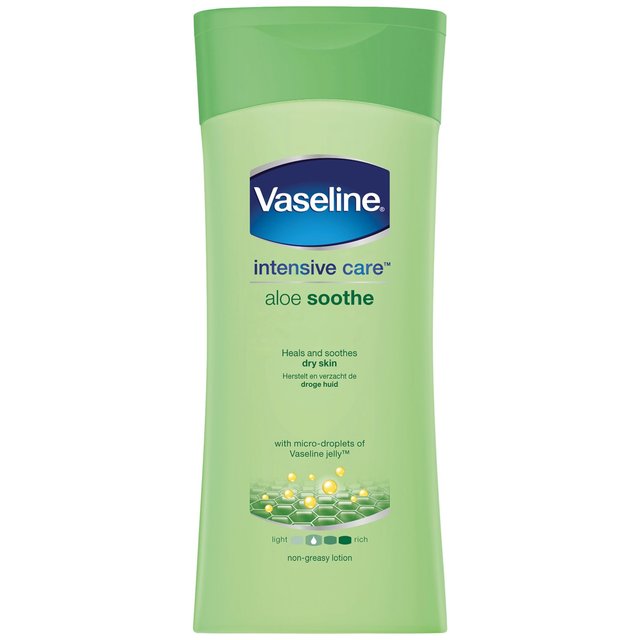 Vaseline Intensive Care Aloe Soothe Body Lotion